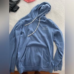 Can be unisex- vineyard vines fleece lightweight hoodie. Great condition